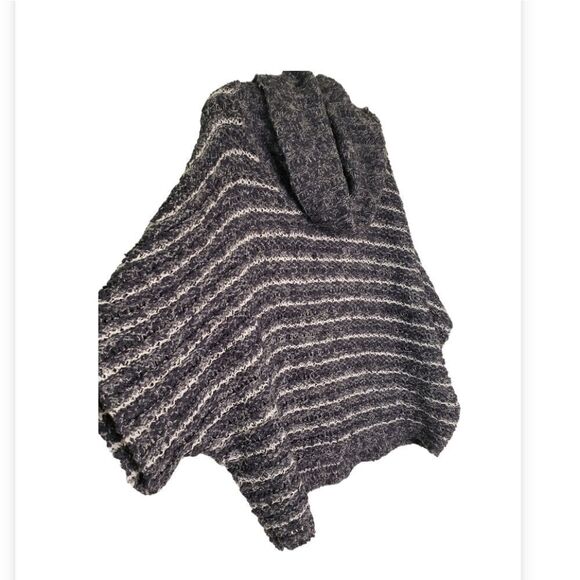 Moth Sweater  - Picture 1 of 8